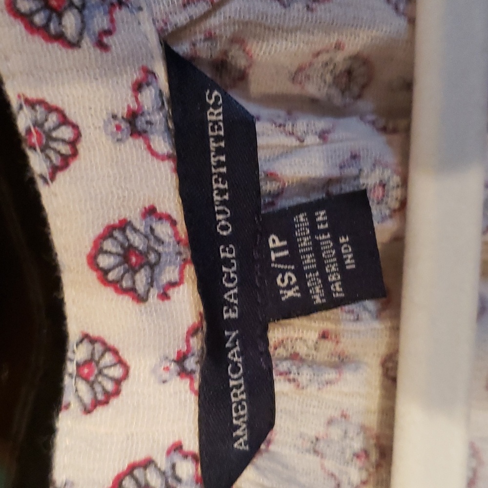 Shirt - Picture 4 of 5